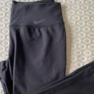 Nike dri-fit leggings